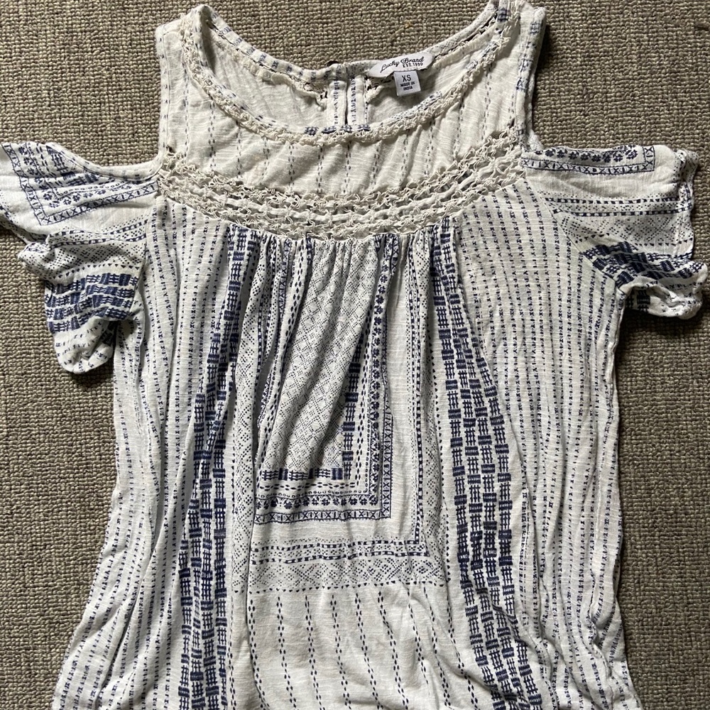 Lucky Brand Cold Shoulder Top